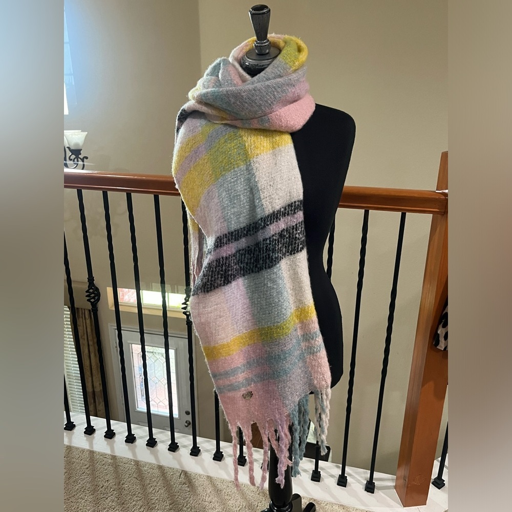 BETSEY JOHNSON Cozy Pastel Plaid Fringe BLANKET Scarf - Pink, Yellow, Gray, Mint